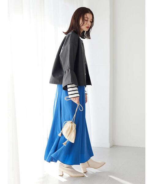 ELENCARE DUE（エレンカーレデュエ）の「・ELENCARE DUE 合皮ノーカラーブルゾン＊（ブルゾン・レディース・グレイッシュベージュ/ブラック・FREE）」の4枚目の写真