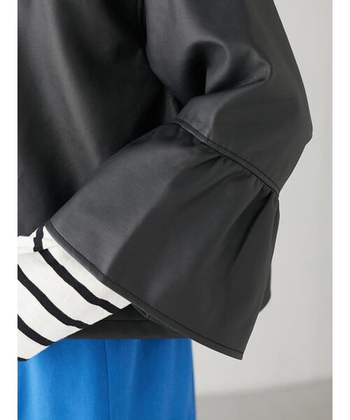 ELENCARE DUE（エレンカーレデュエ）の「・ELENCARE DUE 合皮ノーカラーブルゾン＊（ブルゾン・レディース・グレイッシュベージュ/ブラック・FREE）」の10枚目の写真