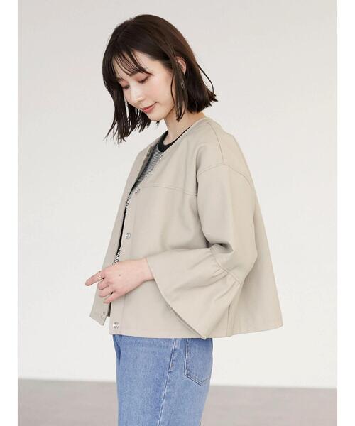 ELENCARE DUE（エレンカーレデュエ）の「・ELENCARE DUE 合皮ノーカラーブルゾン＊（ブルゾン・レディース・グレイッシュベージュ/ブラック・FREE）」の17枚目の写真