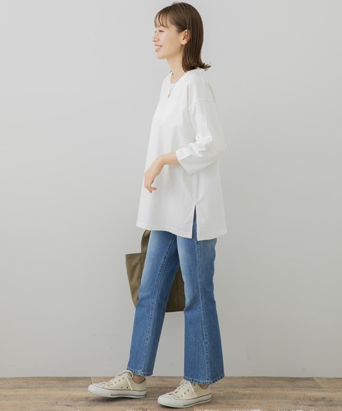 URBAN RESEARCH Sonny Label（アーバンリサーチサニーレーベル）の「コーデュラフットボールロンTシャツ（Tシャツ/カットソー・レディース・チャコールグレー/オフホワイト/ライトベージュ・FREE）」の9枚目の写真