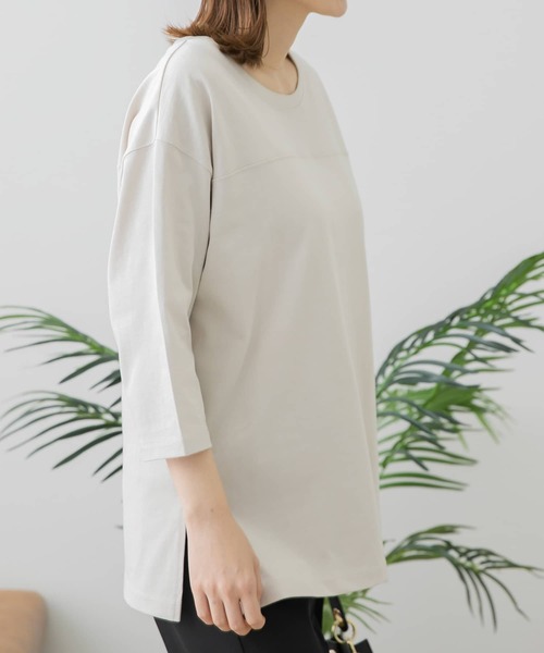 URBAN RESEARCH Sonny Label（アーバンリサーチサニーレーベル）の「コーデュラフットボールロンTシャツ（Tシャツ/カットソー・レディース・チャコールグレー/オフホワイト/ライトベージュ・FREE）」の14枚目の写真