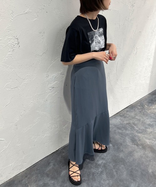 apres jour mignon(アプレジュールミニョン)の「マーメイドスカート【SETUP着用可能】【ZOZOTOWN限定アイテム】(スカート・レディース・ピンク系その他2/グレイッシュベージュ/ブラック/ブルー・MEDIUM/SMALL/X-LARGE)」の3枚目の写真