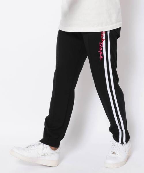 FranCisT_MOR.K.S.(フランシストモークス)の「FranCisT_MOR.K.S./フランシストモークス/DubDope 3D Emb. 2WAY PANT/ライン刺繍パンツ(スウェットパンツ・メンズ・ブラック/グレー・2/4/3)」の11枚目の写真