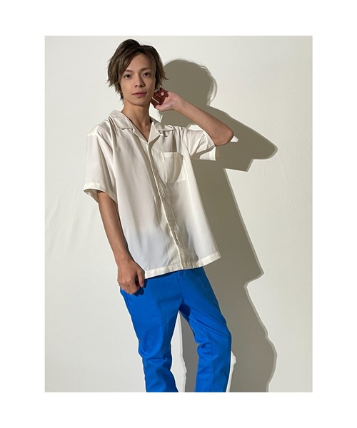 おしゃれスタ(オシャレスタ)の「ゆったりシルエットポリエステル無地オープンカラー半袖シャツ(IR)(シャツ/ブラウス・メンズ・サックスブルー/グリーン/グレイッシュベージュ/ホワイト/ブラック/モカ・L/M/XL)」の8枚目の写真