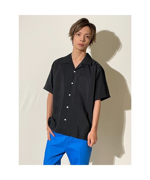 おしゃれスタ(オシャレスタ)の「ゆったりシルエットポリエステル無地オープンカラー半袖シャツ(IR)(シャツ/ブラウス・メンズ・サックスブルー/グリーン/グレイッシュベージュ/ホワイト/ブラック/モカ・L/M/XL)」の14枚目の写真