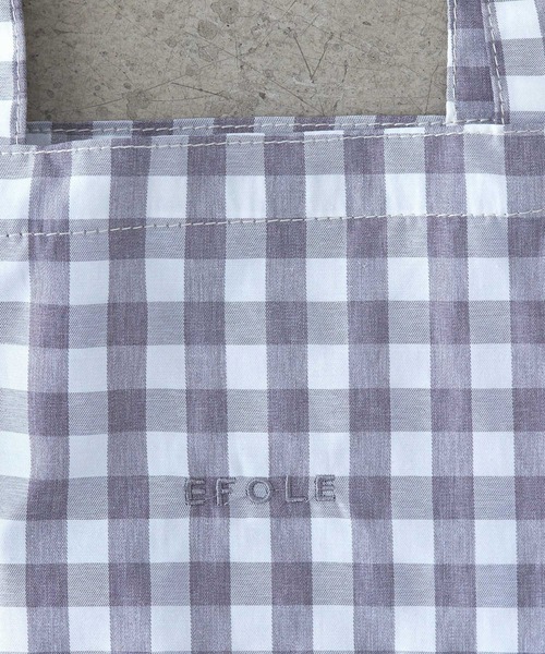 EFOLE（エフォル）の「【EFOLE】 ロゴ刺しゅう チェック柄 トートバッグ（トートバッグ・レディース・グレー/ピンク/グリーン・FREE）」の4枚目の写真