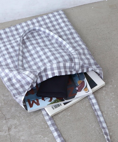 EFOLE（エフォル）の「【EFOLE】 ロゴ刺しゅう チェック柄 トートバッグ（トートバッグ・レディース・グレー/ピンク/グリーン・FREE）」の7枚目の写真