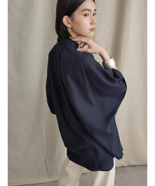 AMERICAN HOLIC（アメリカンホリック）の「リネンブレンドロールアップシャツチュニック（シャツ/ブラウス・レディース・ネイビー/オフホワイト/キャメル・L/M）」の8枚目の写真