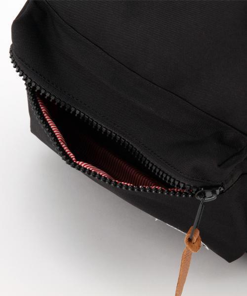 Herschel Supply（ハーシェルサプライ）の「Herschel Supply / ＜KIDS＞SETTLEMENT BACKPACK 15SS（バックパック/リュック・キッズ・ブラック/ピンク/サックスブルー・ONE SIZE）」の14枚目の写真