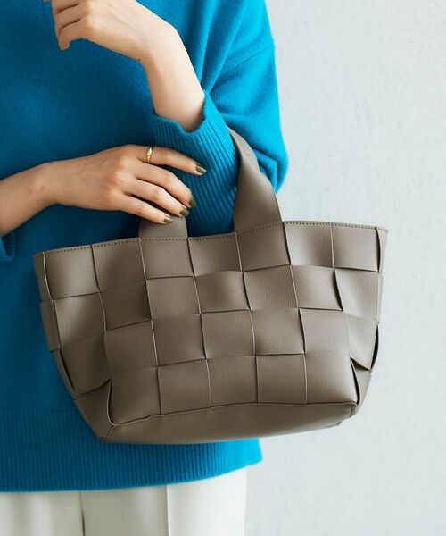 le.coeur blanc（ルクールブラン）の「メッシュ2WAYトート（トートバッグ・レディース・ブラック/グレイッシュベージュ・FREE）」の10枚目の写真