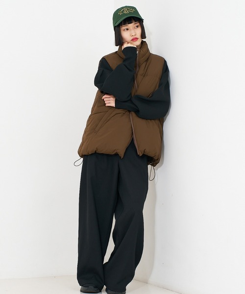 NOMINE（ノミネ）の「ボリュームスリーブタートルニット（ニット/セーター・レディース・ブラック/ピンク/ブルー/キャメル/チャコールグレー/ベージュ/オレンジ/ライム・フリー）」の16枚目の写真