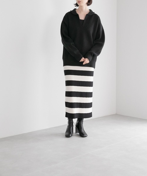 yuw（ユウ）の「ボーダーニットタイトスカート　164146（スカート・レディース・グレー/ブルー/アイボリー/グレー系その他・FREE）」の5枚目の写真