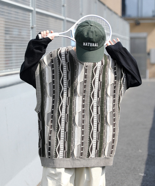 neos(ネオス)の「【neos -addictive design-】ビッグシルエット ジャガード レトロ ビンテージライク Vネック ニット ベスト(ベスト・メンズ・ダークグリーン系/グレー系/ブラック系・MEDIUM/LARGE)」の17枚目の写真