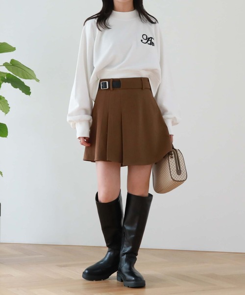 archives(アルシーヴ)の「刺繍ロゴクロップドスウェット(スウェット・レディース・グレー/オフホワイト/ブラック・MEDIUM)」の8枚目の写真
