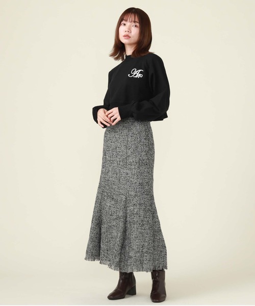 archives(アルシーヴ)の「刺繍ロゴクロップドスウェット(スウェット・レディース・グレー/オフホワイト/ブラック・MEDIUM)」の22枚目の写真
