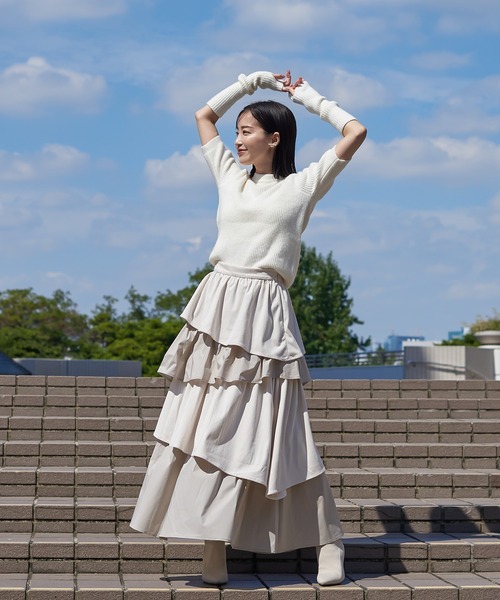 qumerry.(キュメリ)の「異素材ティアードスカート(スカート・レディース・カーキ/ブラック/グレー・SMALL/MEDIUM)」の4枚目の写真