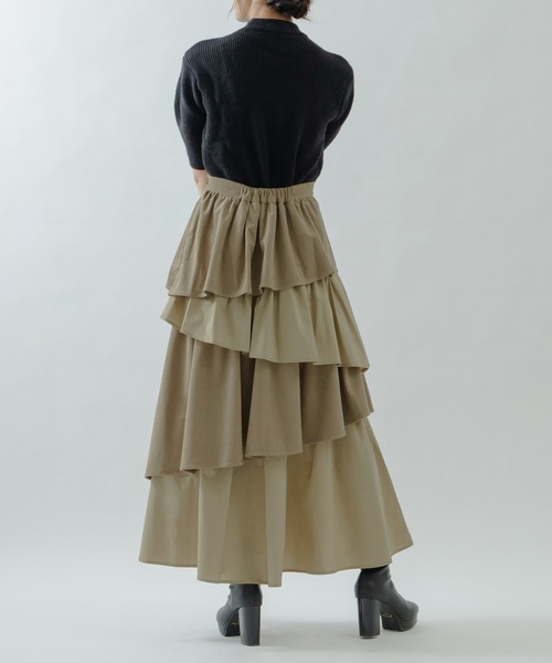 qumerry.(キュメリ)の「異素材ティアードスカート(スカート・レディース・カーキ/ブラック/グレー・SMALL/MEDIUM)」の21枚目の写真