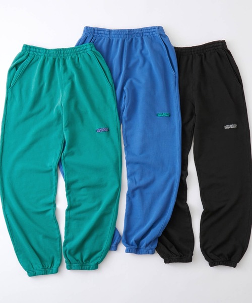 NYUDROP(ニュードロップ)の「【NYUDROP】GRAFFITI LOGO PIGMENT DYED SWEAT PANTS / グラフィティロゴ刺繍 ピグメント裏毛スウェットパンツ(スウェットパンツ・メンズ・ブラック/ブルー/グリーン・M/L/XL)」の4枚目の写真