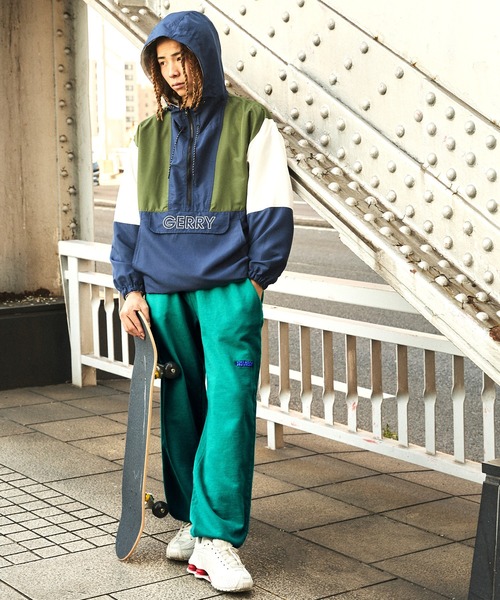 NYUDROP(ニュードロップ)の「【NYUDROP】GRAFFITI LOGO PIGMENT DYED SWEAT PANTS / グラフィティロゴ刺繍 ピグメント裏毛スウェットパンツ(スウェットパンツ・メンズ・ブラック/ブルー/グリーン・M/L/XL)」の17枚目の写真
