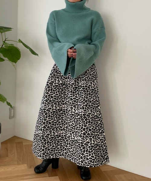 archives（アルシーヴ）の「【Limited item】BELL SLEEVE HIGH NECK KNIT（ニット/セーター・レディース・アイボリー/グレイッシュベージュ/グリーン/ピンク・MEDIUM）」の21枚目の写真