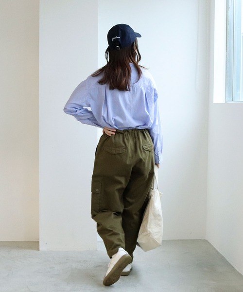 PAR ICI（パーリッシィ）の「無地/いろいろストライプ スタンドシャツ（シャツ/ブラウス・レディース・グレー/アイボリー/サックスブルー・FREE）」の19枚目の写真