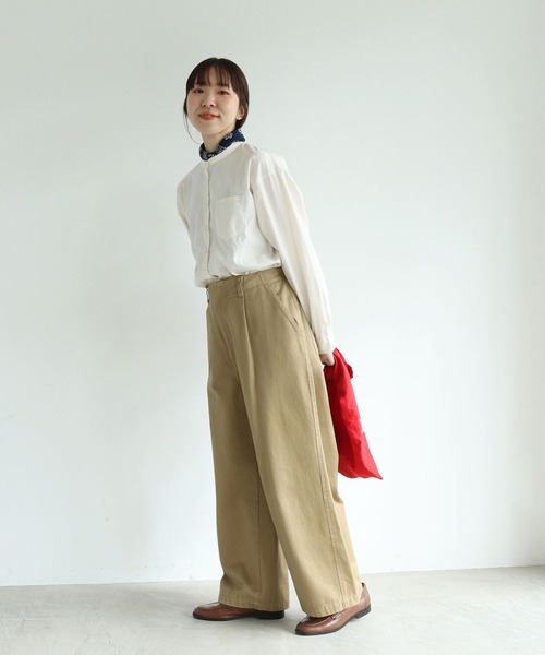 PAR ICI（パーリッシィ）の「無地/いろいろストライプ スタンドシャツ（シャツ/ブラウス・レディース・グレー/アイボリー/サックスブルー・FREE）」の10枚目の写真