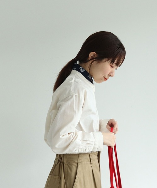 PAR ICI（パーリッシィ）の「無地/いろいろストライプ スタンドシャツ（シャツ/ブラウス・レディース・グレー/アイボリー/サックスブルー・FREE）」の6枚目の写真