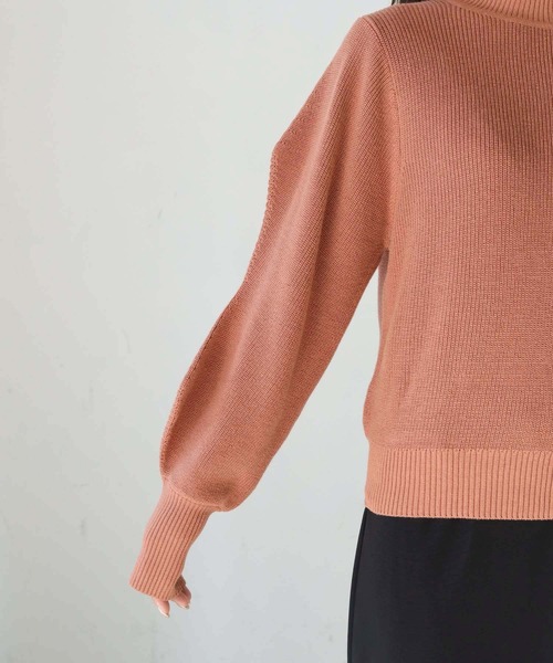 HER CLOSET（ハークローゼット）の「【shemoshelly】綿混畦編みデザインボリュームスリーブプルオーバー（ニット/セーター・レディース・テラコッタ/ライトグリーン/ブラック/ライトブルー/アイボリー・M）」の14枚目の写真