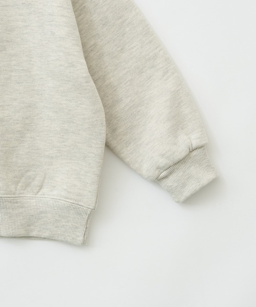 CIAOPANIC TYPY（チャオパニックティピー）の「【KIDS】【裏起毛】ワンポイント刺繍＆ロゴプリントスウェットプルオーバー（スウェット・キッズ・チャコールグレー/アイボリー/ブラウン/パープル・S/M/L/XL/XXL）」の17枚目の写真