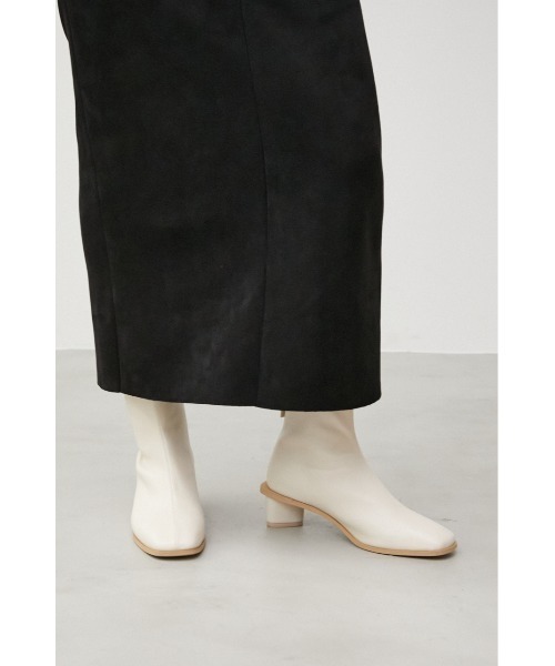 AZUL by moussy(アズールバイマウジー)の「TRIANGLE LOW HEEL BOOTS/トライアングルローヒールブーツ(ブーツ・レディース・ブラック/アイボリー・MEDIUM/SMALL/LARGE)」の10枚目の写真