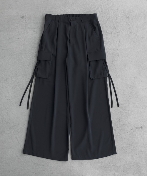 remer（リメール）の「loose military parachute wide PT / ルーズミリタリーパラシュートワイドパンツ（カーゴパンツ・メンズ・チャコールグレー/ブラック・SMALL/MEDIUM/LARGE）」の4枚目の写真