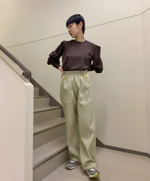LAATO（ラート）の「PUFF PUFF SLEEVE KNIT（ニット/セーター・レディース・オフホワイト/ブラウン・FREE）」の10枚目の写真