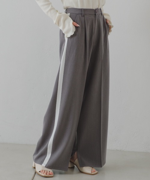 Kastane（カスタネ）の「【2サイズ展開】フロントタックスラックスパンツ（スラックス・レディース・アイボリー/イエロー/ブラック/グレー・0/1）」の3枚目の写真