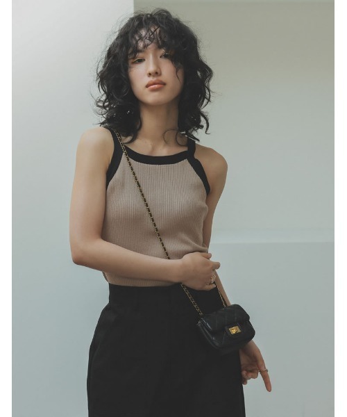 Re:EDIT（リエディ）の「[2023S/S COLLECTION][2点セット]配色or無地ニットボレロ×アメスリキャミソールアンサンブル（アンサンブル・レディース・アイボリー/ベージュ×ブラック/ホワイト×ブラック/ブラック・LARGE/MEDIUM）」の8枚目の写真