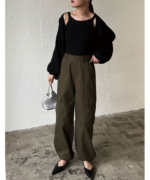 Re:EDIT（リエディ）の「[2023S/S COLLECTION][2点セット]配色or無地ニットボレロ×アメスリキャミソールアンサンブル（アンサンブル・レディース・アイボリー/ベージュ×ブラック/ホワイト×ブラック/ブラック・LARGE/MEDIUM）」の21枚目の写真
