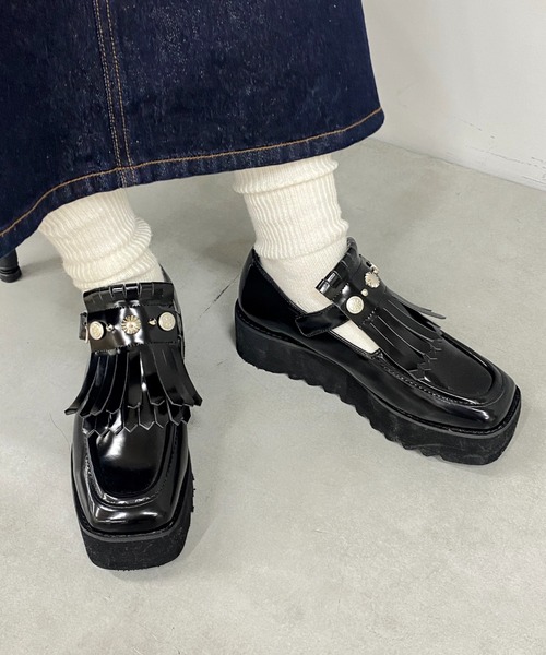 WHO'S WHO gallery（フーズフーギャラリー）の「キルトタッセルシューズ（ローファー・レディース・ブラック/ボルドー・MEDIUM/L）」の2枚目の写真