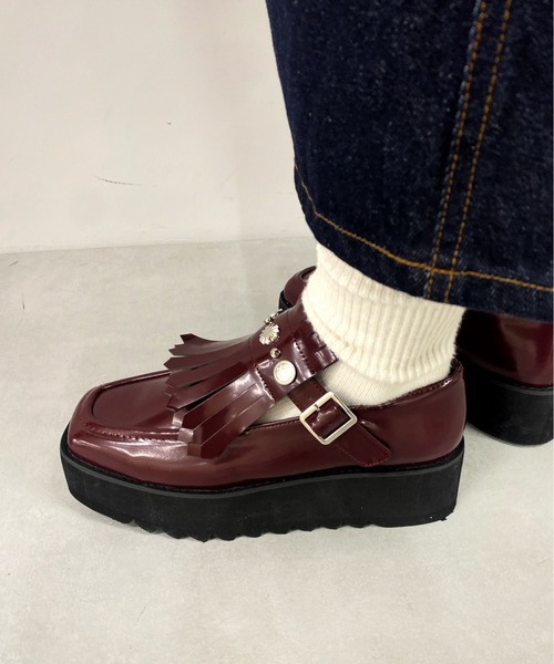 WHO'S WHO gallery（フーズフーギャラリー）の「キルトタッセルシューズ（ローファー・レディース・ブラック/ボルドー・MEDIUM/L）」の4枚目の写真