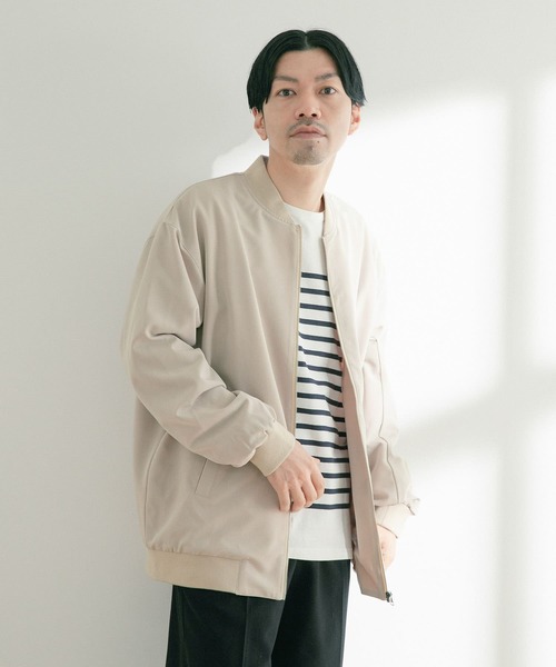 ITEMS URBANRESEARCH(アイテムズ アーバンリサーチ)の「TRストレッチ MA-1(MA-1・メンズ・カーキ/ベージュ/ブラック・MEDIUM/LARGE)」の11枚目の写真