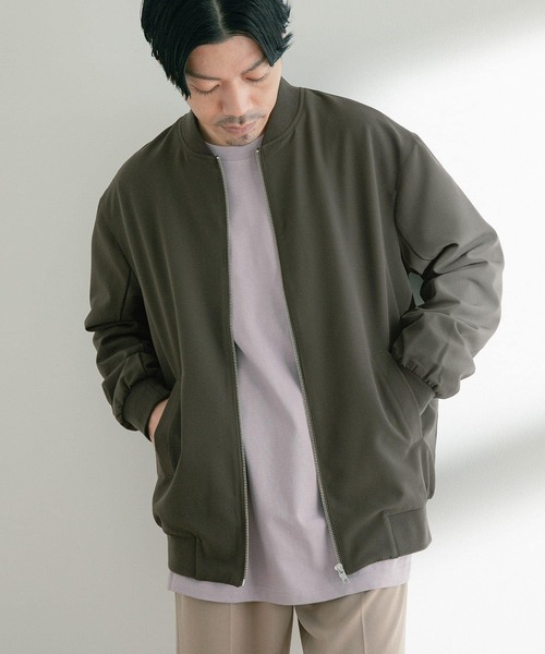 ITEMS URBANRESEARCH(アイテムズ アーバンリサーチ)の「TRストレッチ MA-1(MA-1・メンズ・カーキ/ベージュ/ブラック・MEDIUM/LARGE)」の18枚目の写真