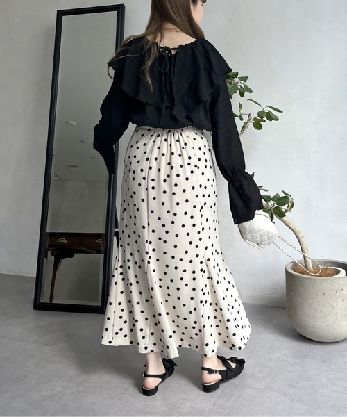 prose verse（プロズヴェール）の「フリルビッグカラーシャーリングシアーブラウス（シャツ/ブラウス・レディース・オフホワイト/ブラック・ﾌﾘ-）」の12枚目の写真