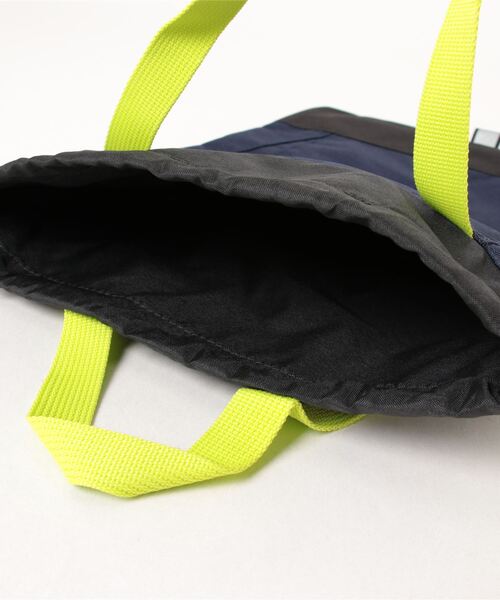 PUMA（プーマ）の「PUMA プーマ ユニセックス プーマ アクティブ グリップ シューサック 6L（スポーツグッズ・メンズ・ロイヤルブルー/ピンク/ネイビー/ブラック系その他/ブラック系その他2/ミント/ホワイト×ネイビー・フリー）」の13枚目の写真