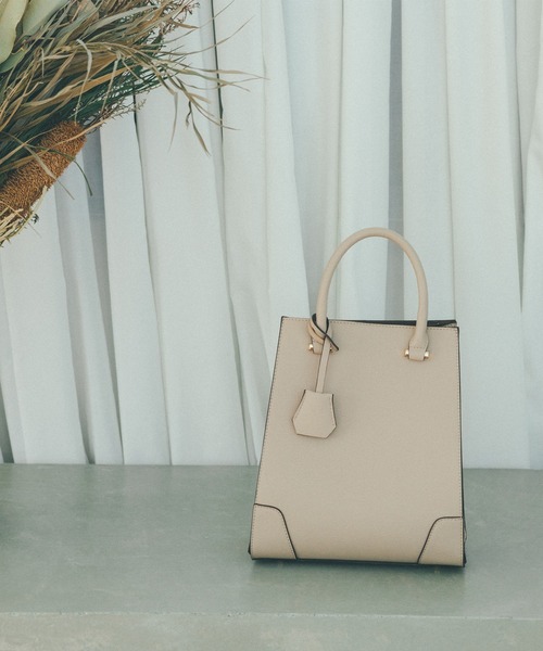 N.（N. Natural Beauty Basic）（エヌエヌナチュラルビューティーベーシック）の「◆メタルアクセントトートバッグ（トートバッグ・レディース・ブラック/ベージュ・ﾌﾘ-）」の2枚目の写真