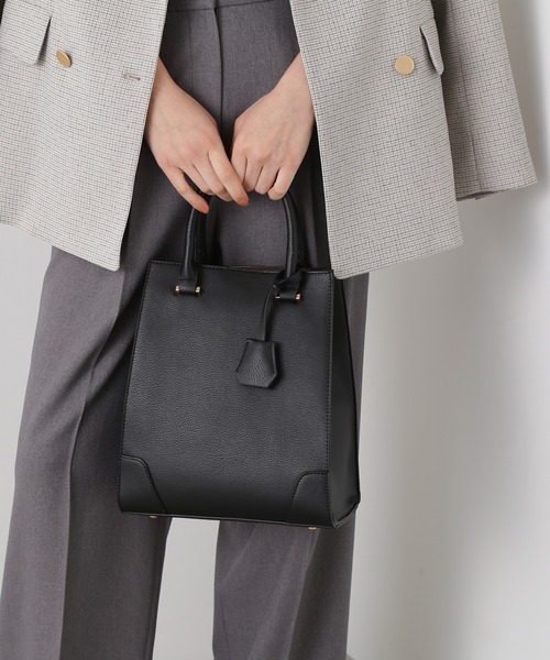 N.（N. Natural Beauty Basic）（エヌエヌナチュラルビューティーベーシック）の「◆メタルアクセントトートバッグ（トートバッグ・レディース・ブラック/ベージュ・ﾌﾘ-）」の7枚目の写真