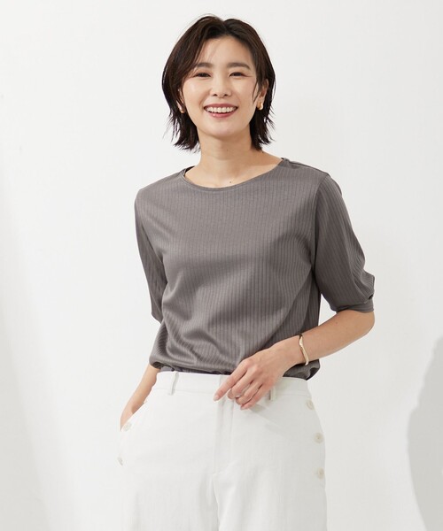 J.PRESS(ジェイプレス)の「コットンリブ タックスリーブ カットソー(Tシャツ/カットソー・レディース・ネイビー系/ホワイト系/ブラウン系/ライトグレー系・T15/T13)」の3枚目の写真