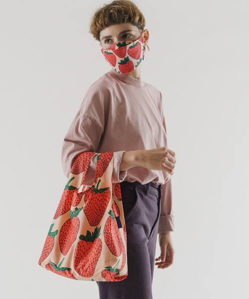 BAGGU（バグー）の「BABY BAGGU 470.ストロベリー（エコバッグ/サブバッグ・レディース・レッド・FREE）」の4枚目の写真