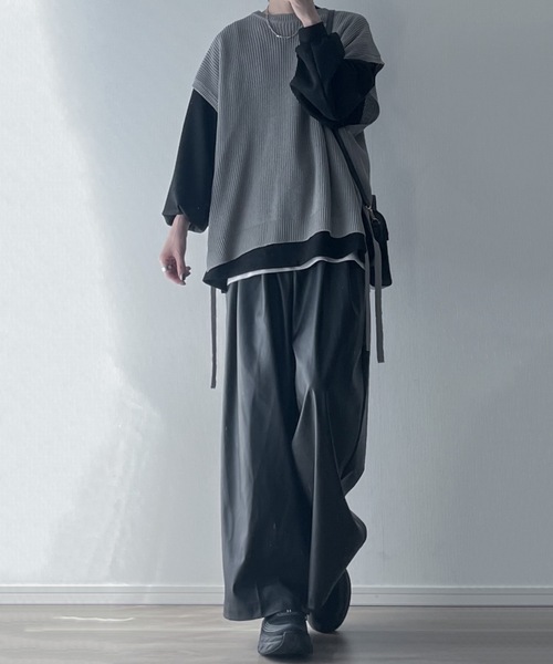 美品◯組むとlelill ネイビー バルーンパンツ 38 美品◯組むとlelill ネイビー バルーンパンツ 38 パンツ