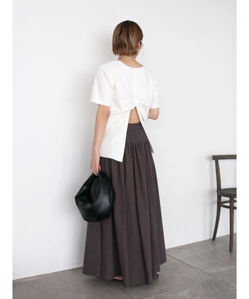 Ungrid（アングリッド）の「ハニカムバックデザインTee（Tシャツ/カットソー・レディース・パープル/グレー/オフホワイト・FREE）」の8枚目の写真