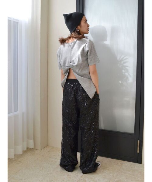 Ungrid（アングリッド）の「ハニカムバックデザインTee（Tシャツ/カットソー・レディース・パープル/グレー/オフホワイト・FREE）」の9枚目の写真