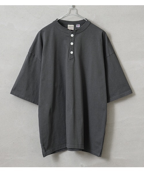 WAIPER.inc（ワイパーインク）の「GOOD WEAR　ヘンリーネック S/S SUPER BIG TEE 2w7-13243　USAコットン（Tシャツ/カットソー・メンズ・ブラック/グレイッシュベージュ/杢グレー/チャコールグレー/ホワイト/ネイビー/グリーン系その他/ダークグリーン/ライトピンク/ブルー系その他/グレー系その他/カーキブラウン・S/M/L/XL）」の6枚目の写真
