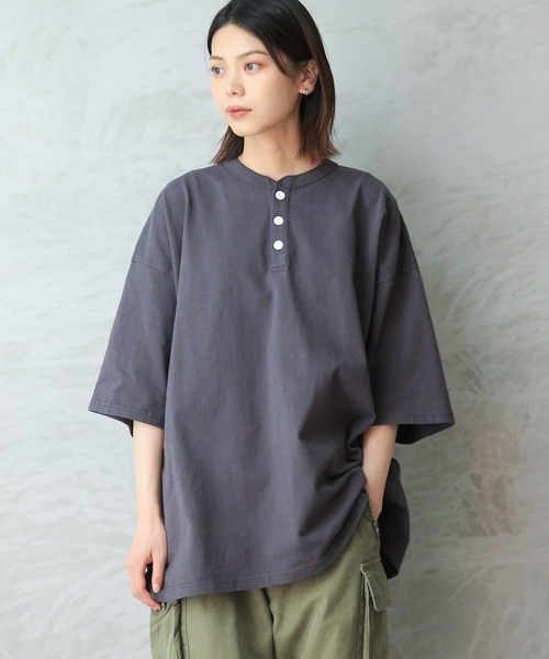 WAIPER.inc（ワイパーインク）の「GOOD WEAR　ヘンリーネック S/S SUPER BIG TEE 2w7-13243　USAコットン（Tシャツ/カットソー・メンズ・ブラック/グレイッシュベージュ/杢グレー/チャコールグレー/ホワイト/ネイビー/グリーン系その他/ダークグリーン/ライトピンク/ブルー系その他/グレー系その他/カーキブラウン・S/M/L/XL）」の4枚目の写真